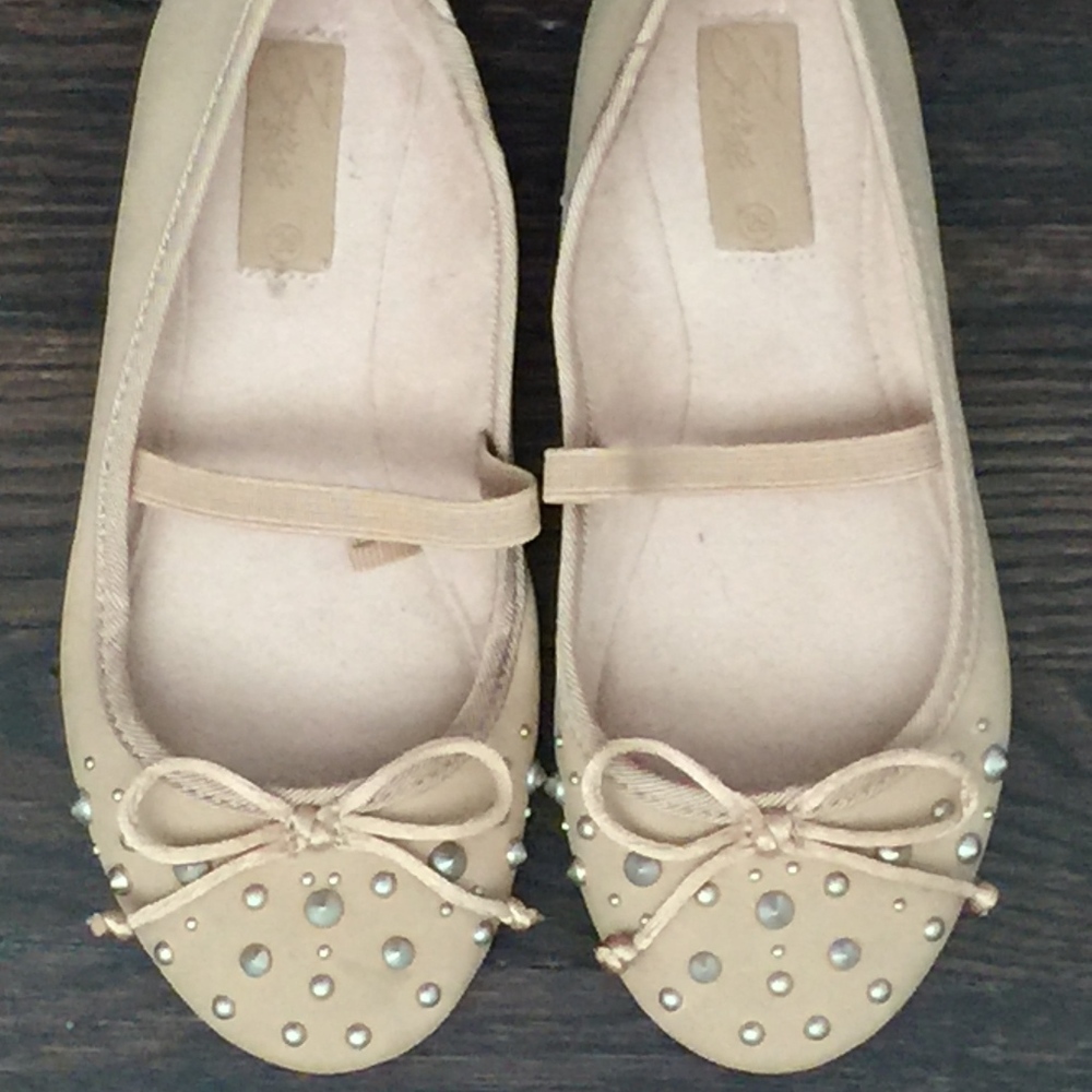 Zara Girls Beige studded ballerina flats